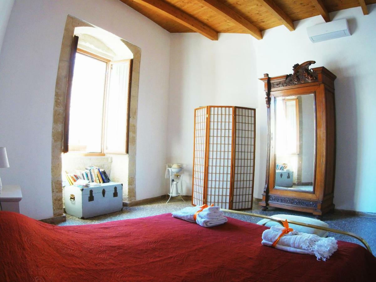 Tra Gli Archi Taranto Exterior foto